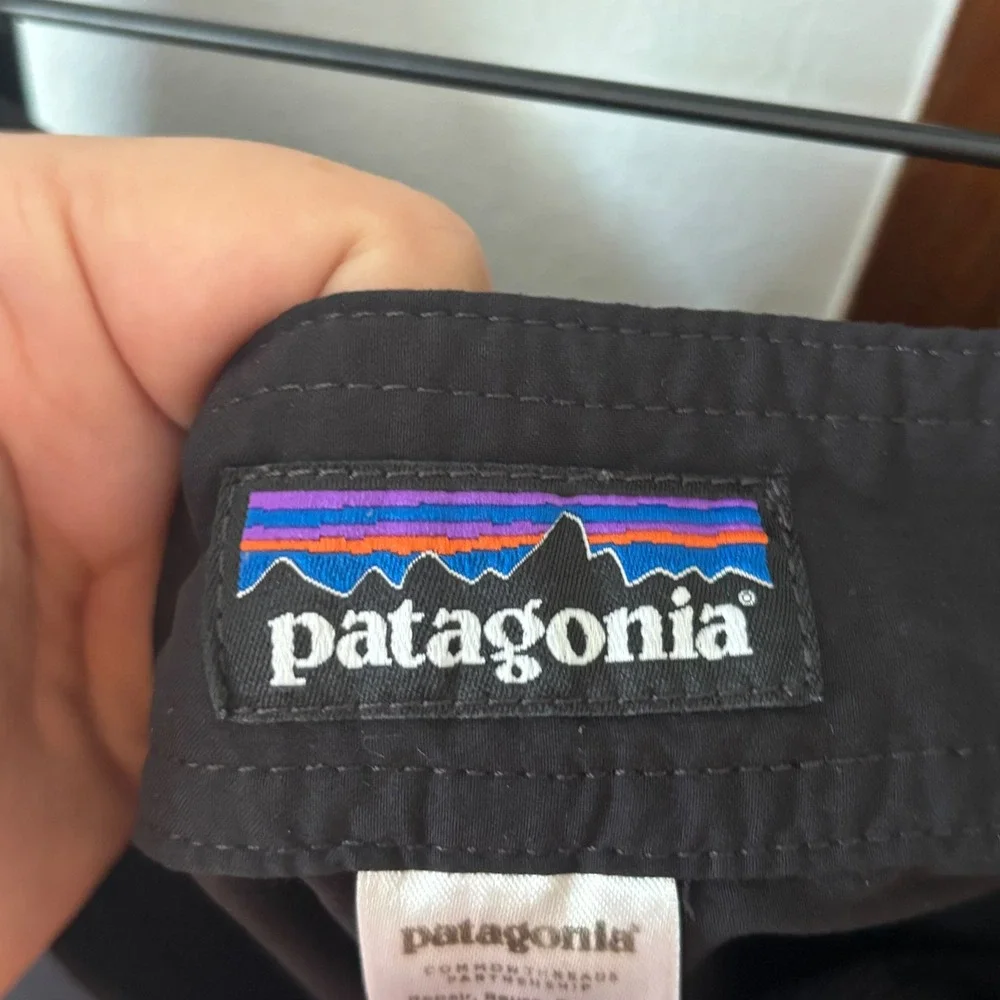Patagonia Mens Stretch Planing Board Shorts Black Size 36 Surf Swim Trunks